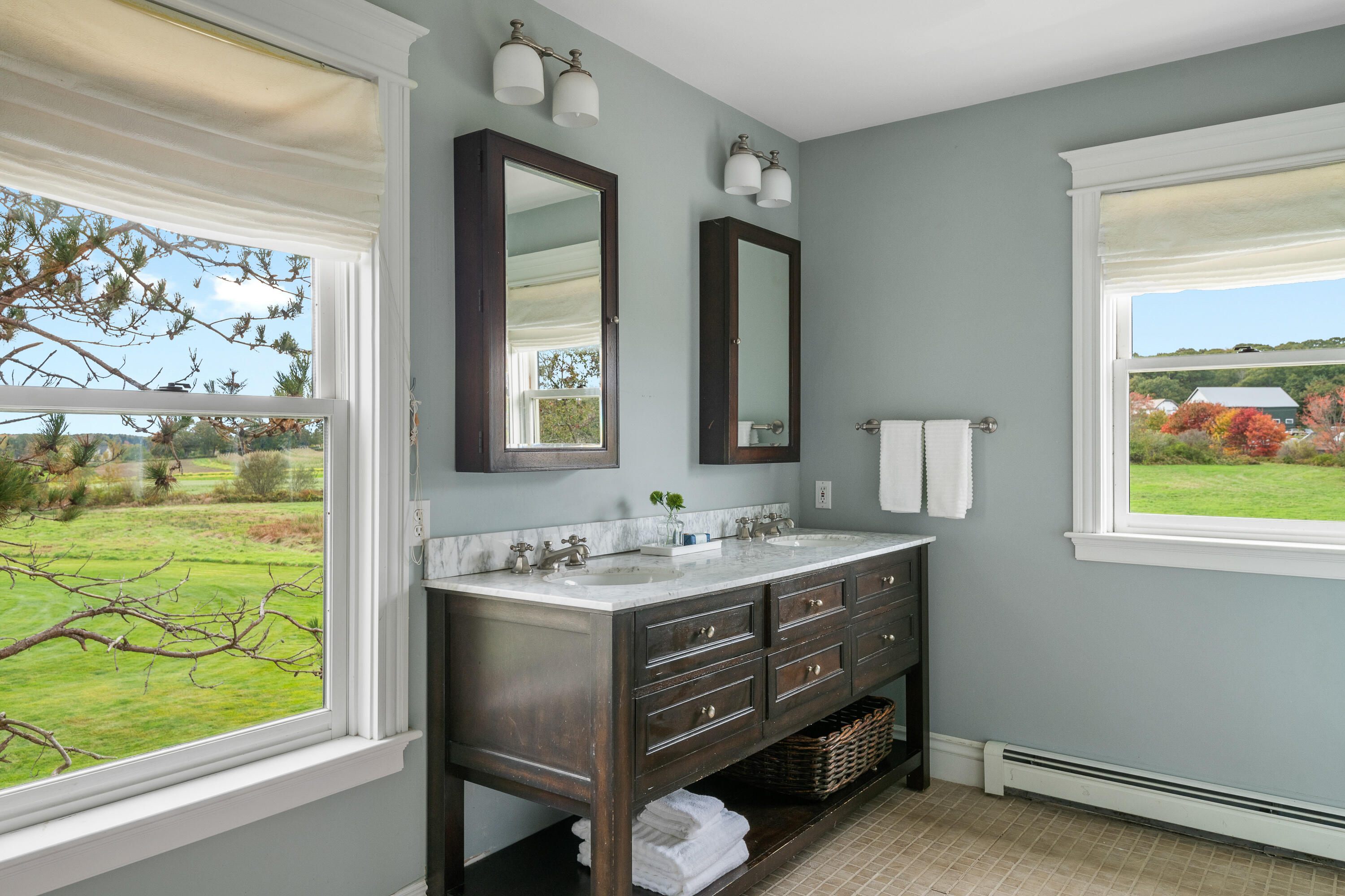 3 Wainwright Drive Cape Elizabeth ME 04107