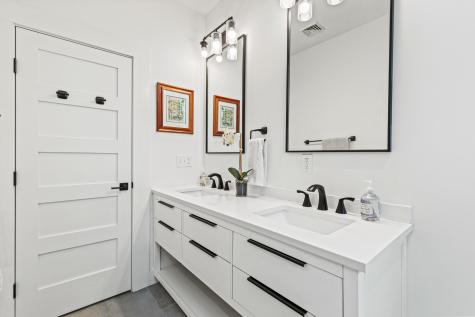 3 Caydens Way Cape Elizabeth ME 04107