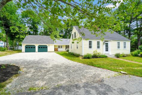267 Foreside Road Falmouth ME 04105