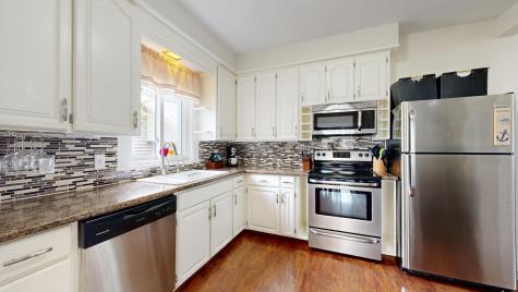 19 Fairlawn Avenue Lewiston ME 04240
