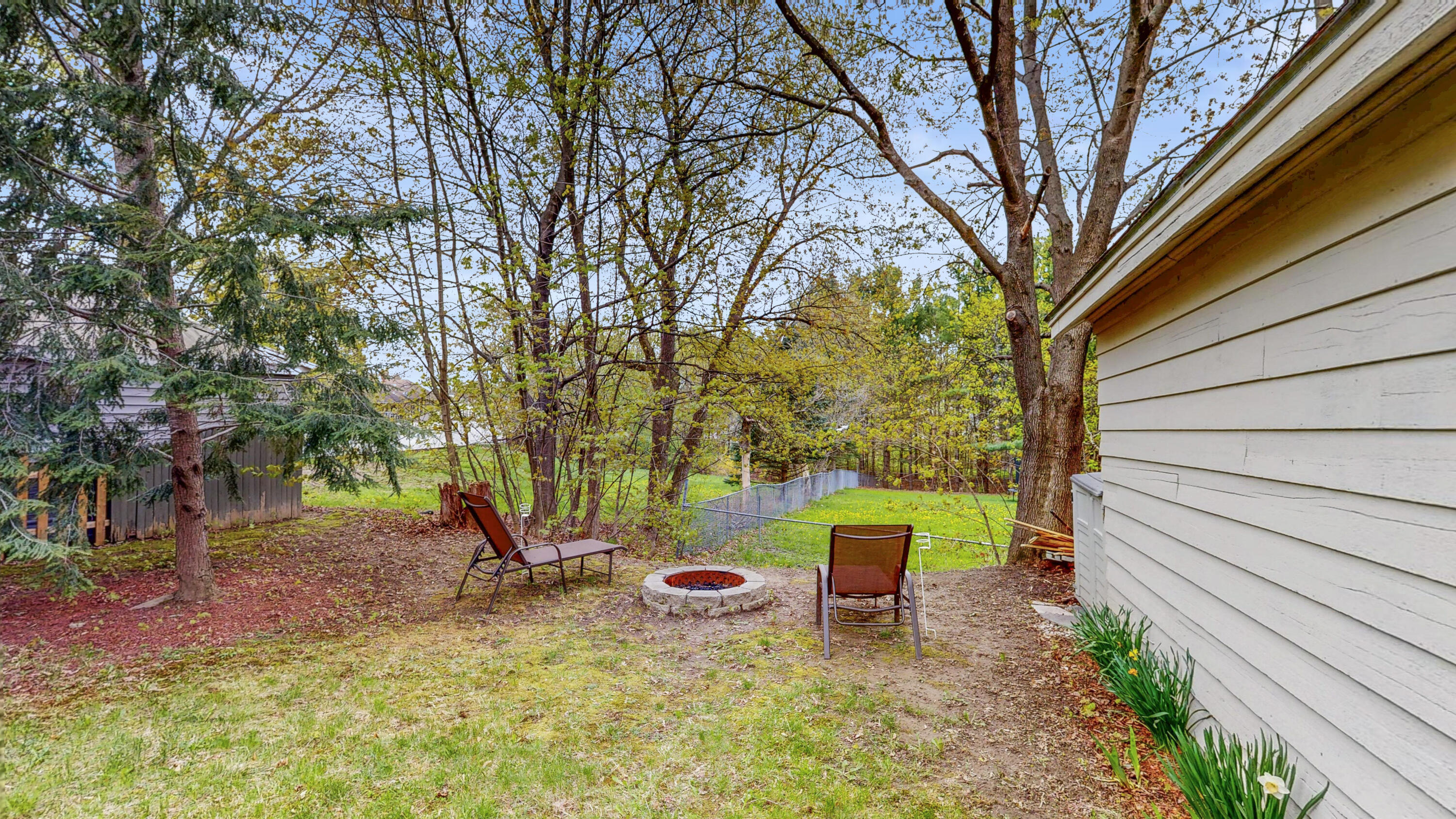 19 Fairlawn Avenue Lewiston ME 04240