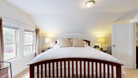 19 Fairlawn Avenue Lewiston ME 04240
