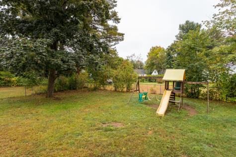 64 Walnut Street Rochester NH 03867