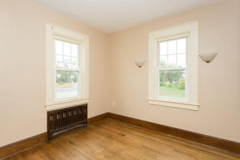 64 Walnut Street Rochester NH 03867