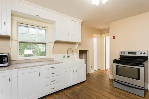 64 Walnut Street Rochester NH 03867