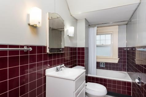 64 Walnut Street Rochester NH 03867