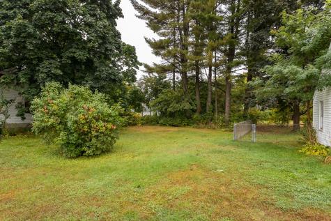 64 Walnut Street Rochester NH 03867
