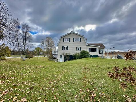 75 Point Street Columbia Falls ME 04623