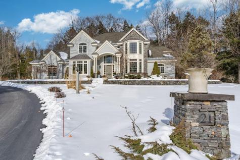 21 Olympic Drive Falmouth ME 04105