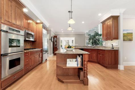 21 Olympic Drive Falmouth ME 04105