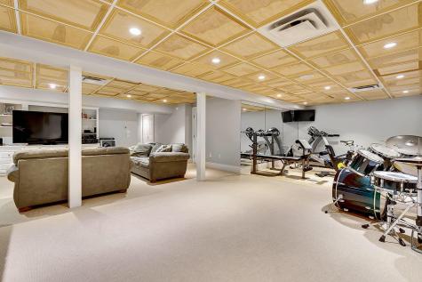 21 Olympic Drive Falmouth ME 04105