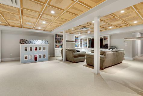 21 Olympic Drive Falmouth ME 04105