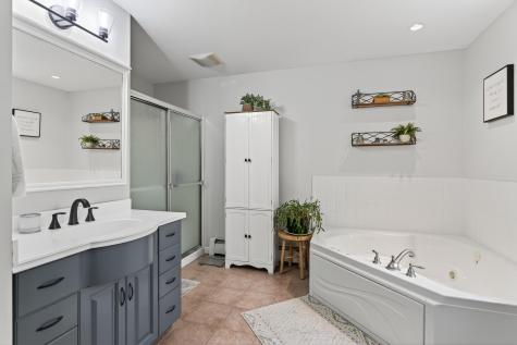 14 Rachel Drive Kennebunk ME 04043