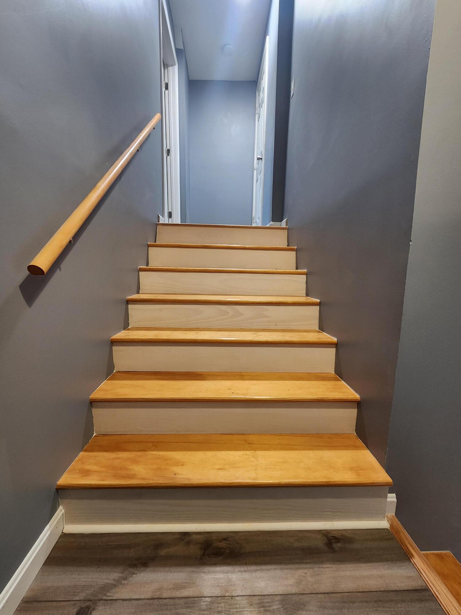 105 S Alpine Street Oakland ME 04963