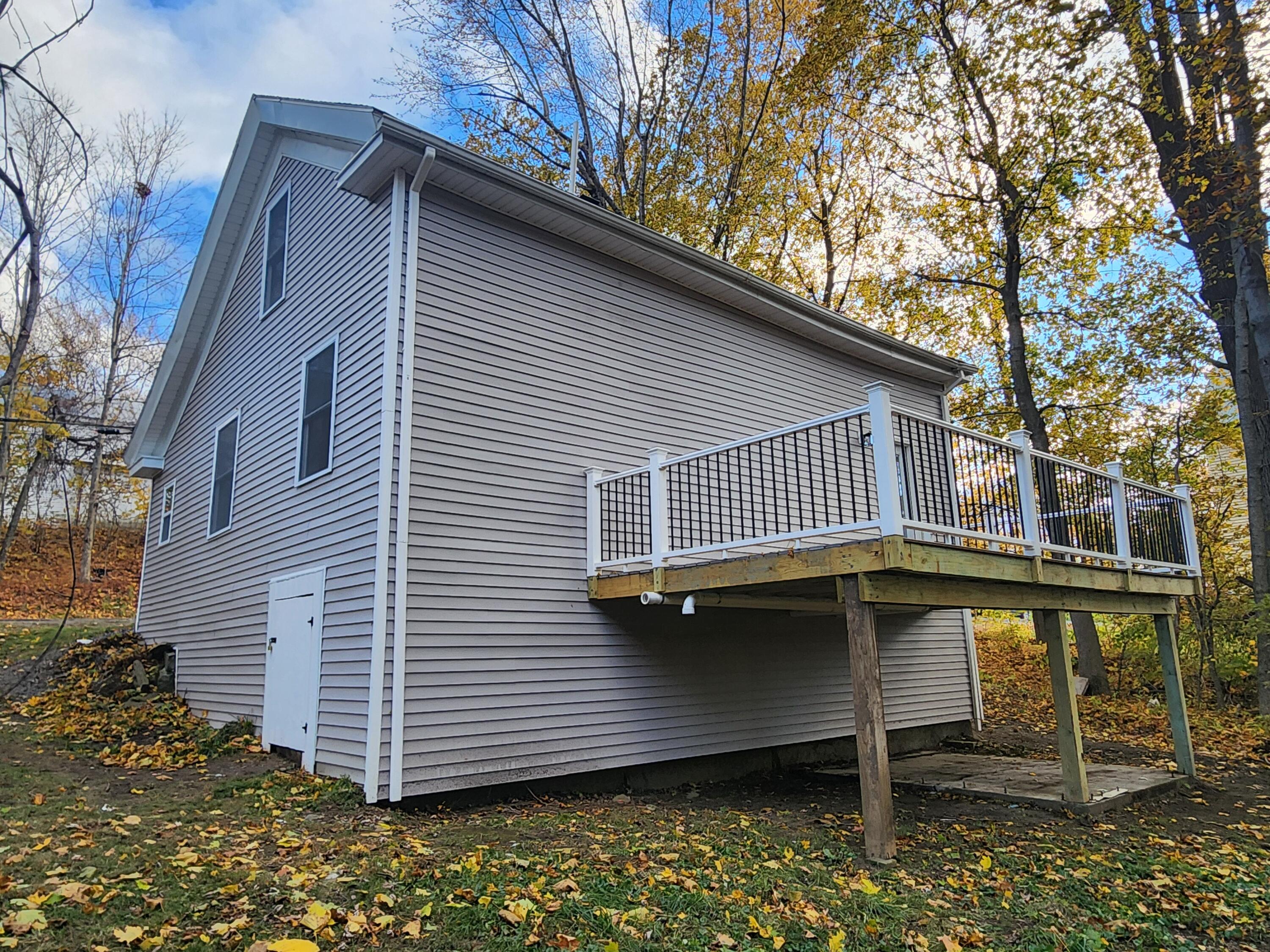 105 S Alpine Street Oakland ME 04963