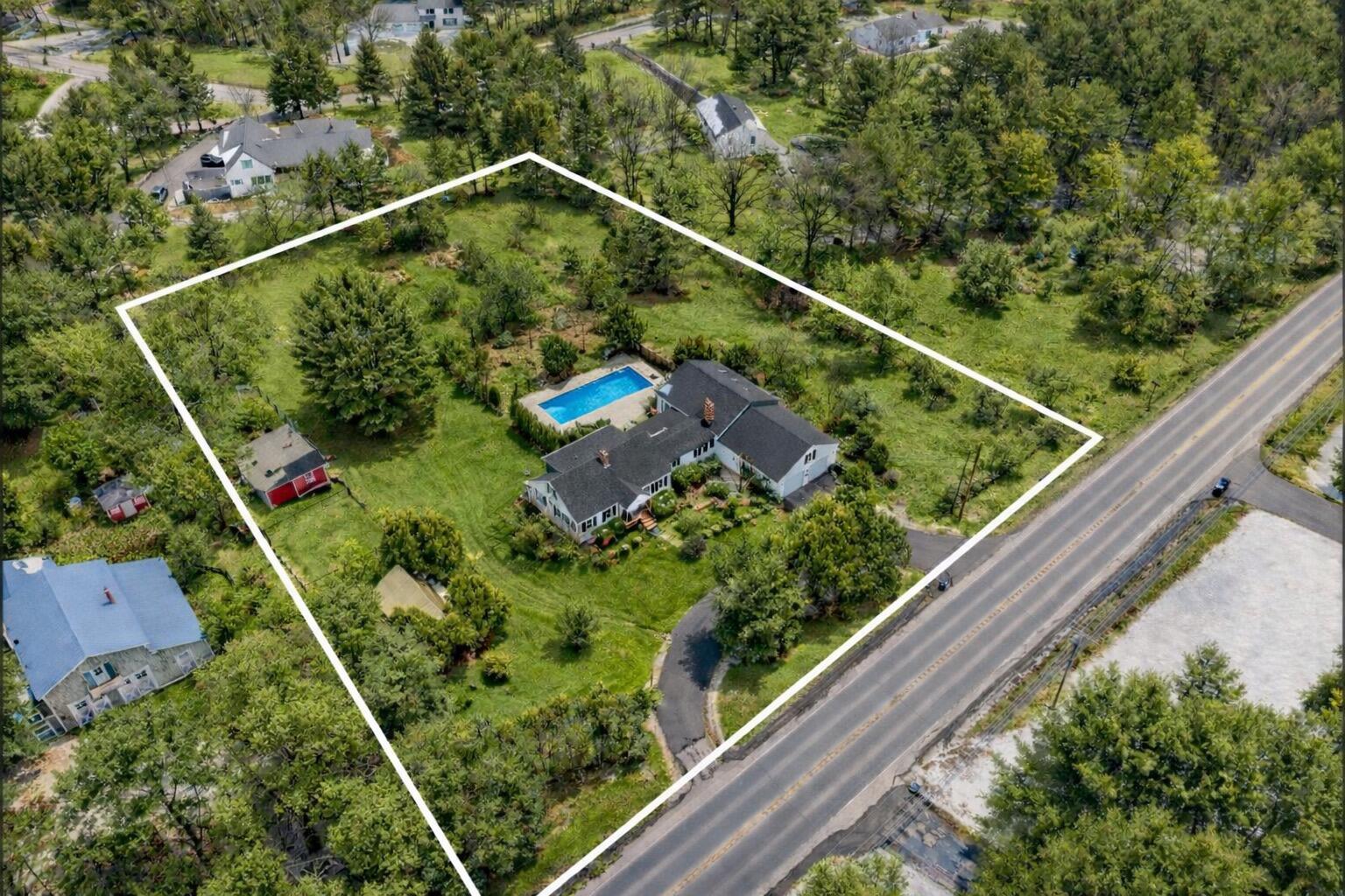 2897 Route 2 Hermon ME 04401