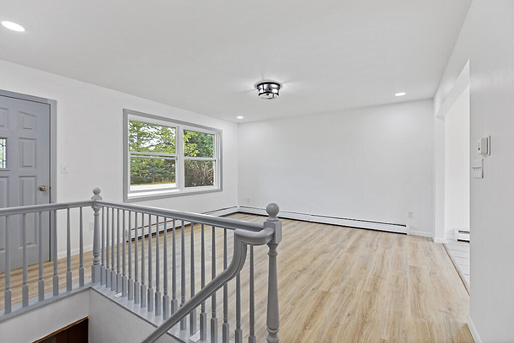 62 Fletcher Road Auburn ME 04210