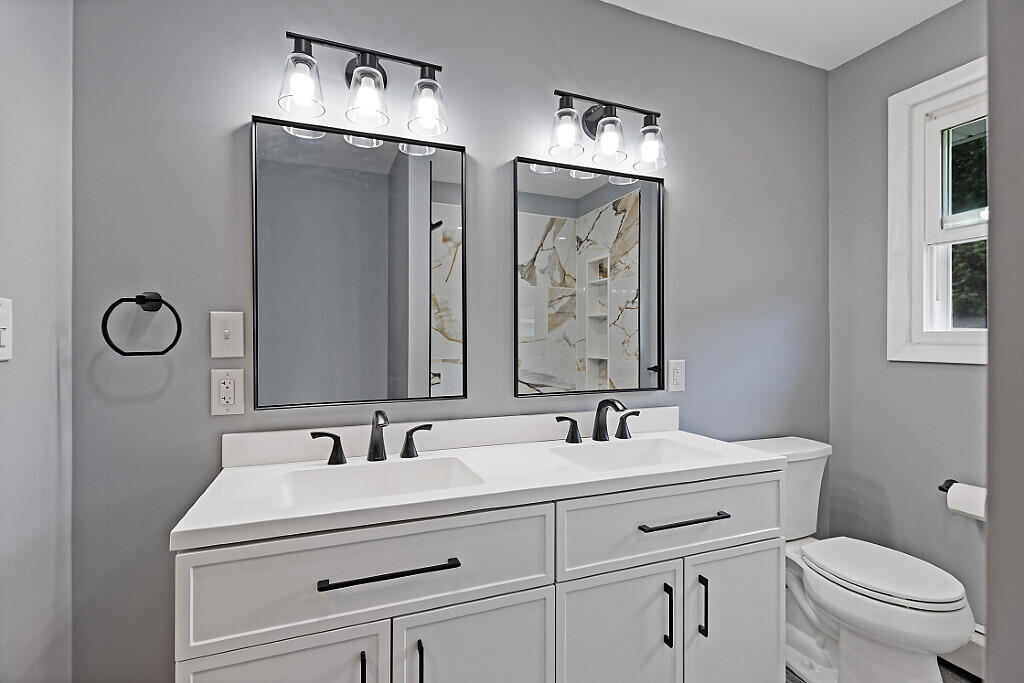 62 Fletcher Road Auburn ME 04210