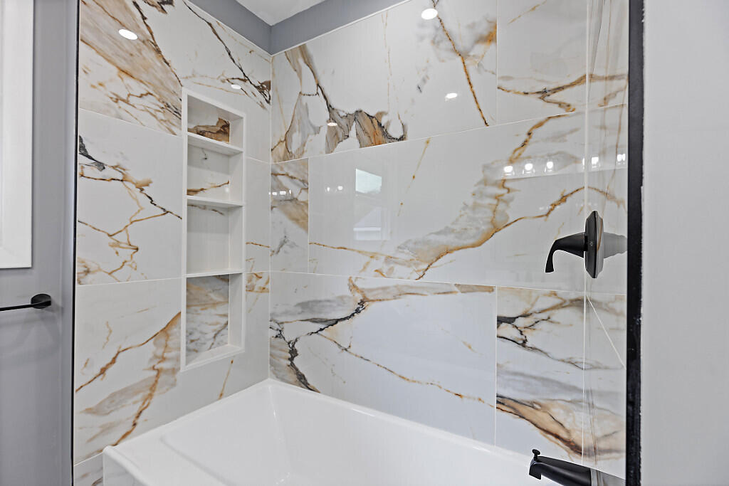 62 Fletcher Road Auburn ME 04210