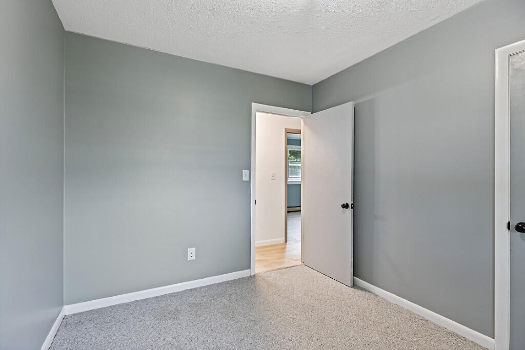 62 Fletcher Road Auburn ME 04210