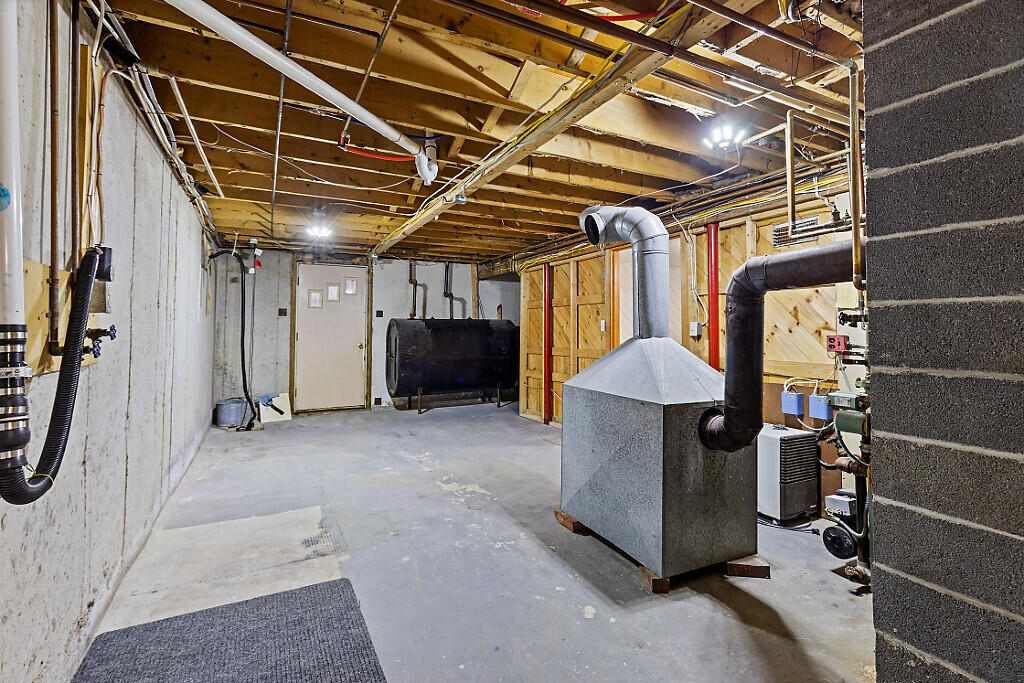 62 Fletcher Road Auburn ME 04210