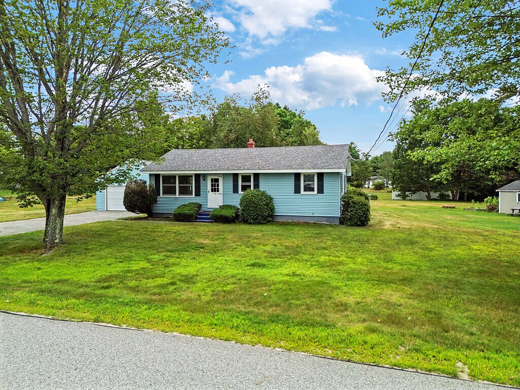 62 Fletcher Road Auburn ME 04210