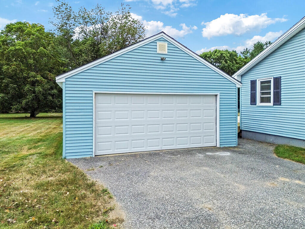 62 Fletcher Road Auburn ME 04210