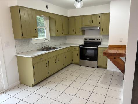 62 Fletcher Road Auburn ME 04210