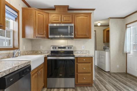 20 Elwell Lane Brunswick ME 04011