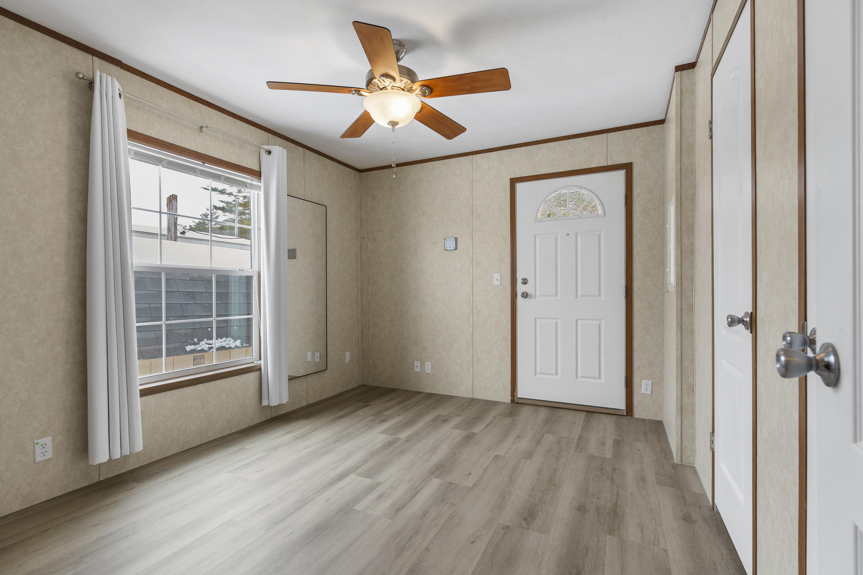 20 Elwell Lane Brunswick ME 04011