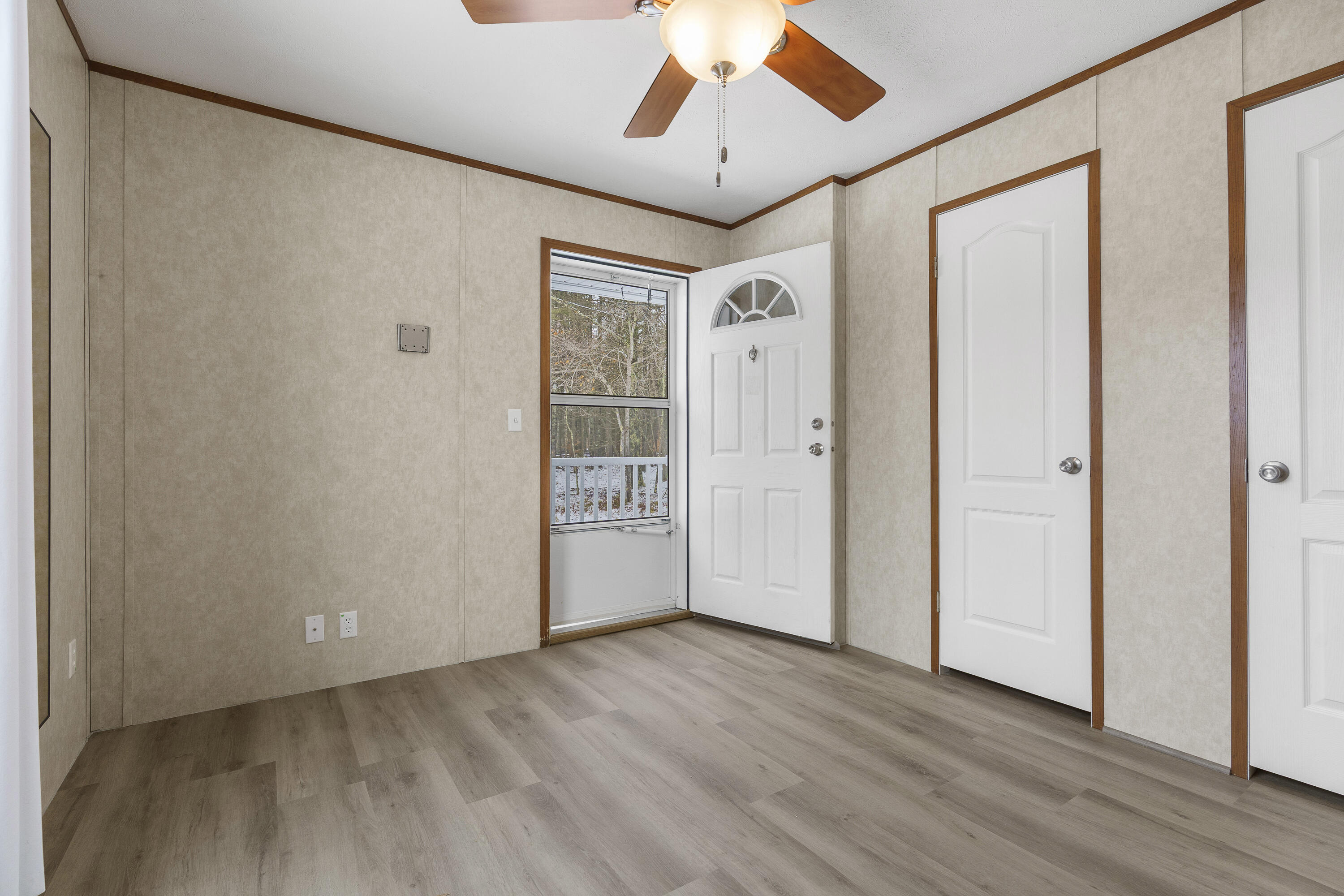 20 Elwell Lane Brunswick ME 04011