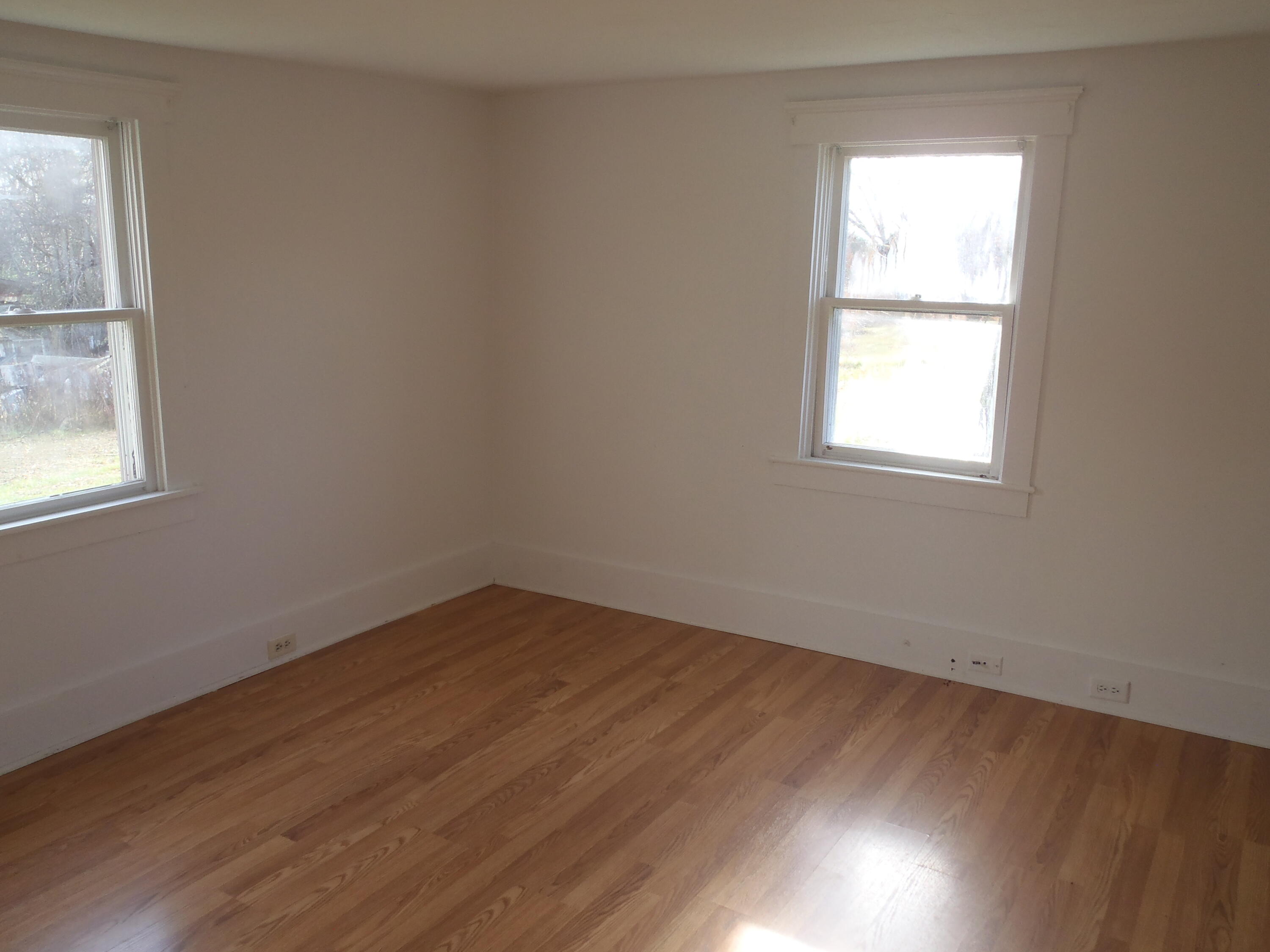 16 Swan Lane Cushing ME 04563