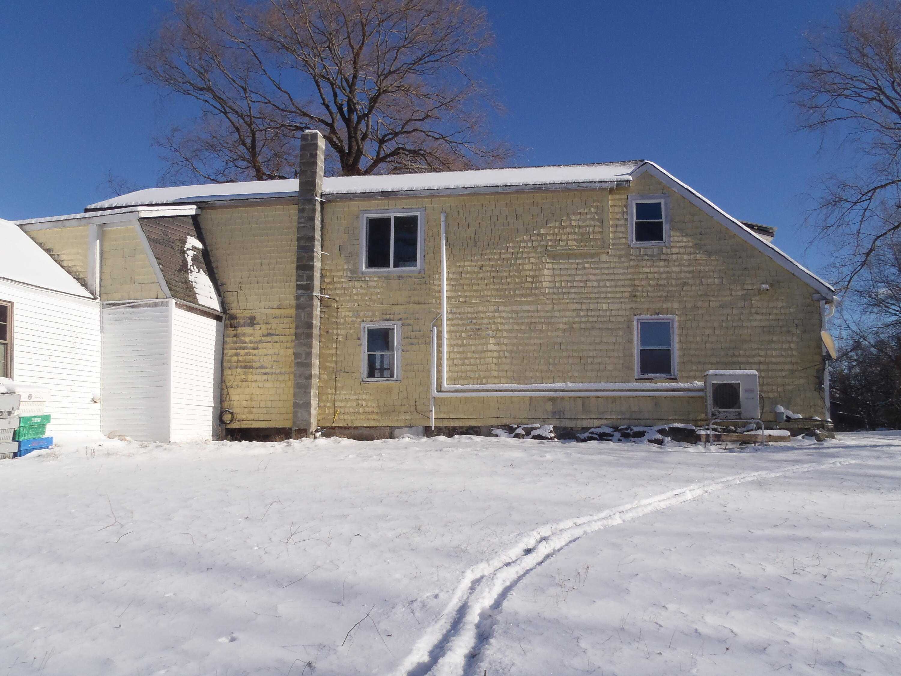 16 Swan Lane Cushing ME 04563