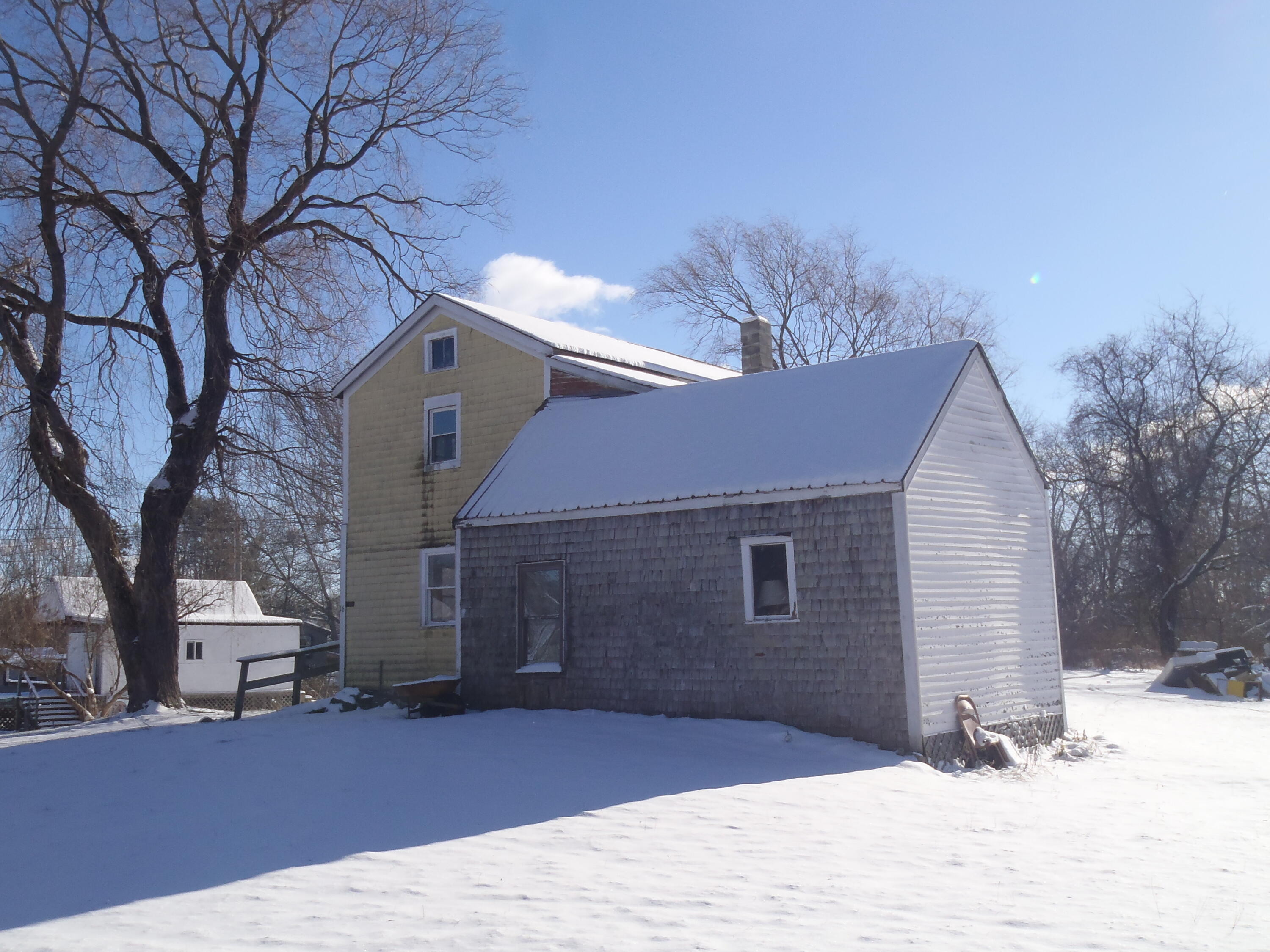 16 Swan Lane Cushing ME 04563