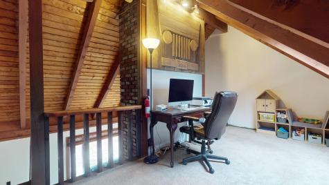 926 Levenseller Road Holden ME 04429