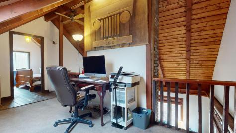 926 Levenseller Road Holden ME 04429