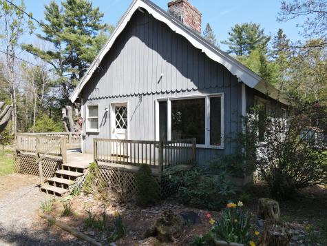 926 Levenseller Road Holden ME 04429