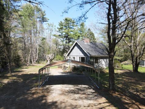 926 Levenseller Road Holden ME 04429