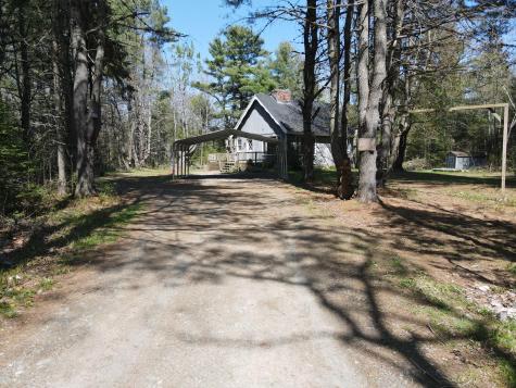 926 Levenseller Road Holden ME 04429