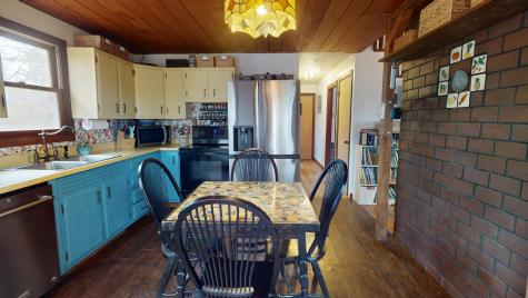 926 Levenseller Road Holden ME 04429