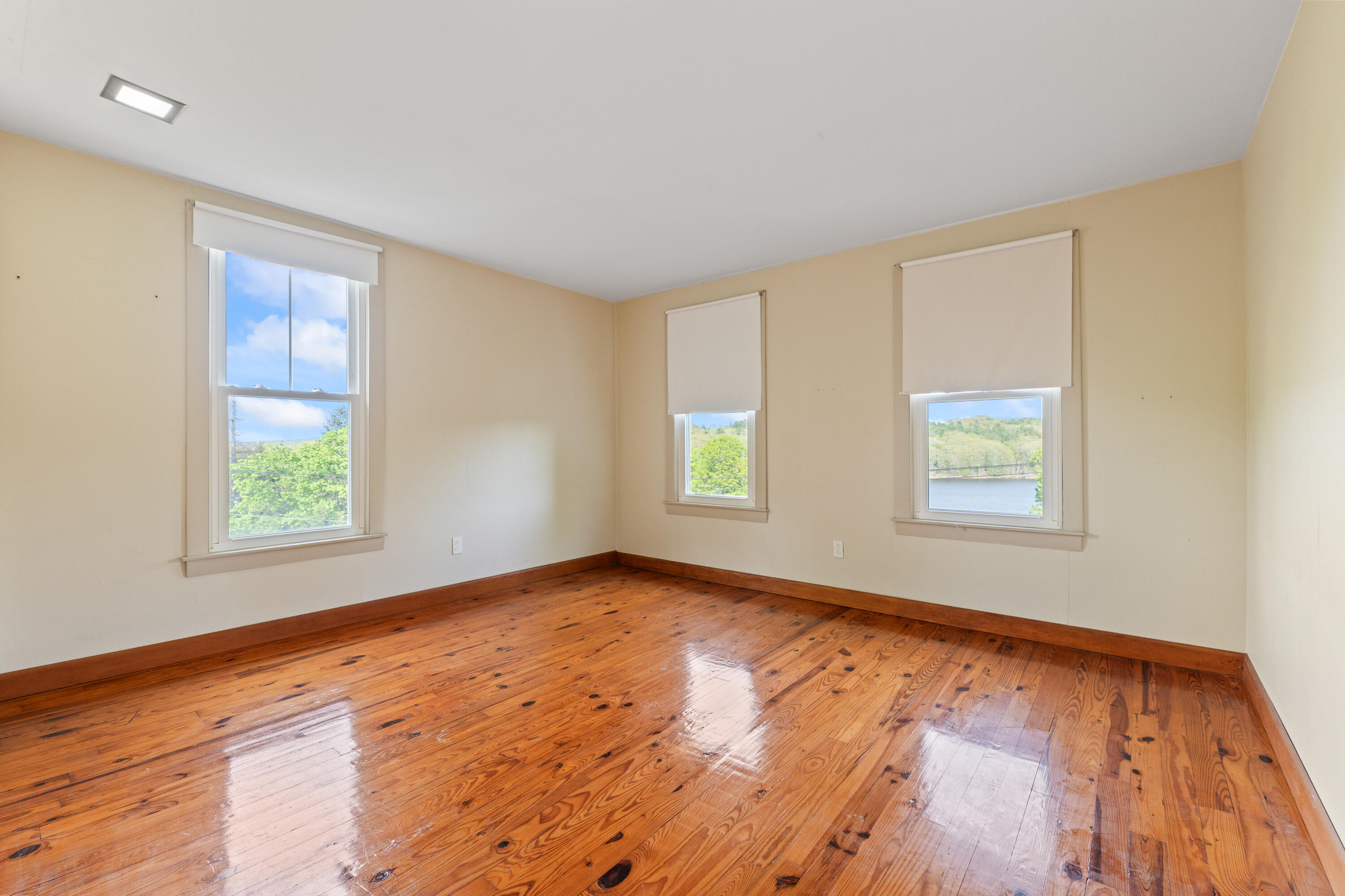 1 Bridge Street Hallowell ME 04347