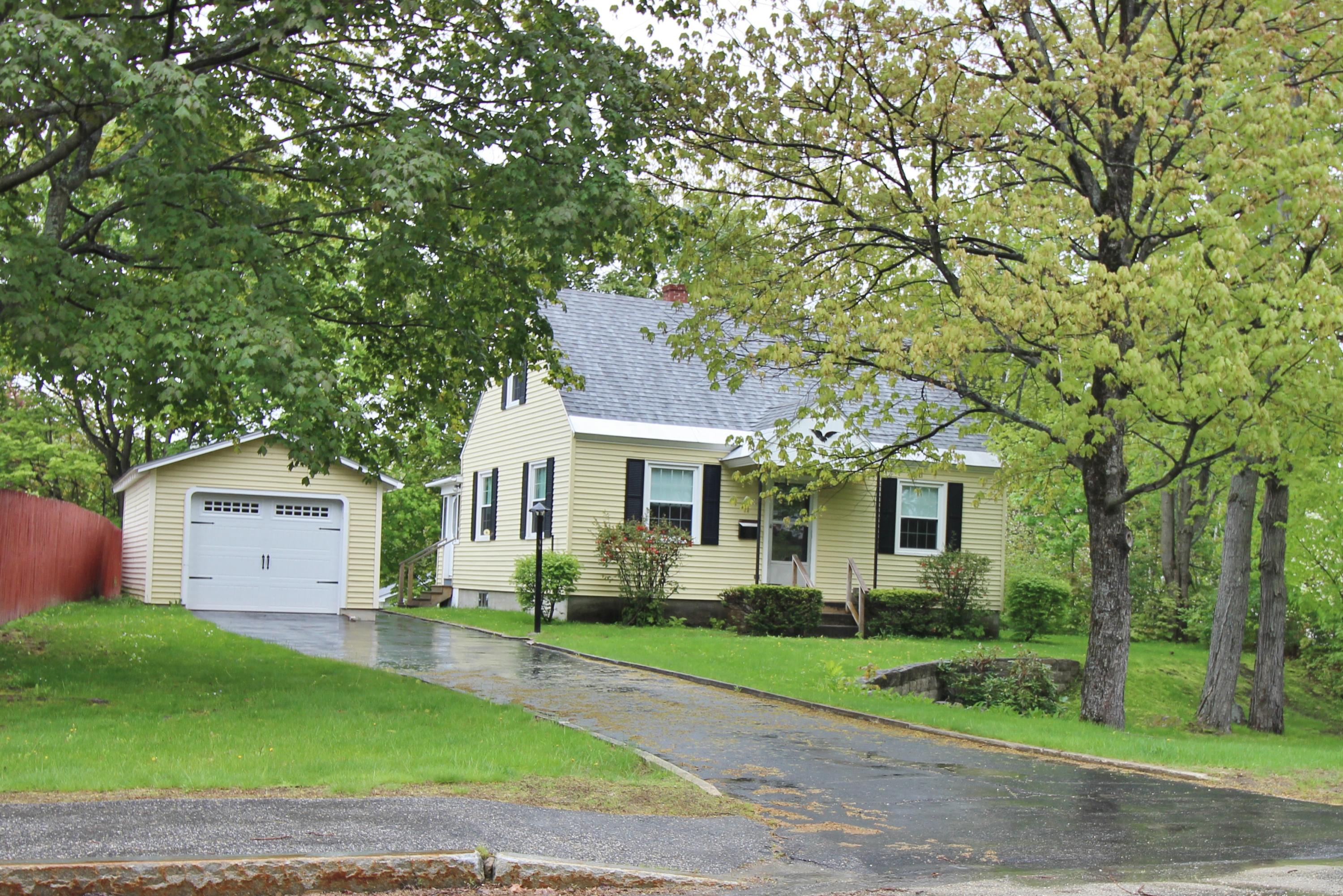 690 Somerset Street Rumford ME 04276