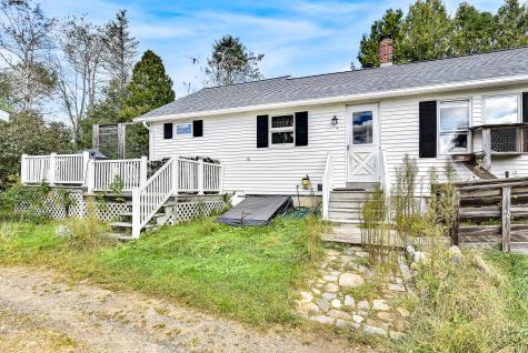 1069 River Avenue Gardiner ME 04345