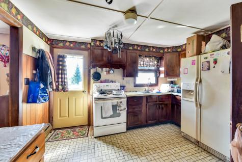 1069 River Avenue Gardiner ME 04345