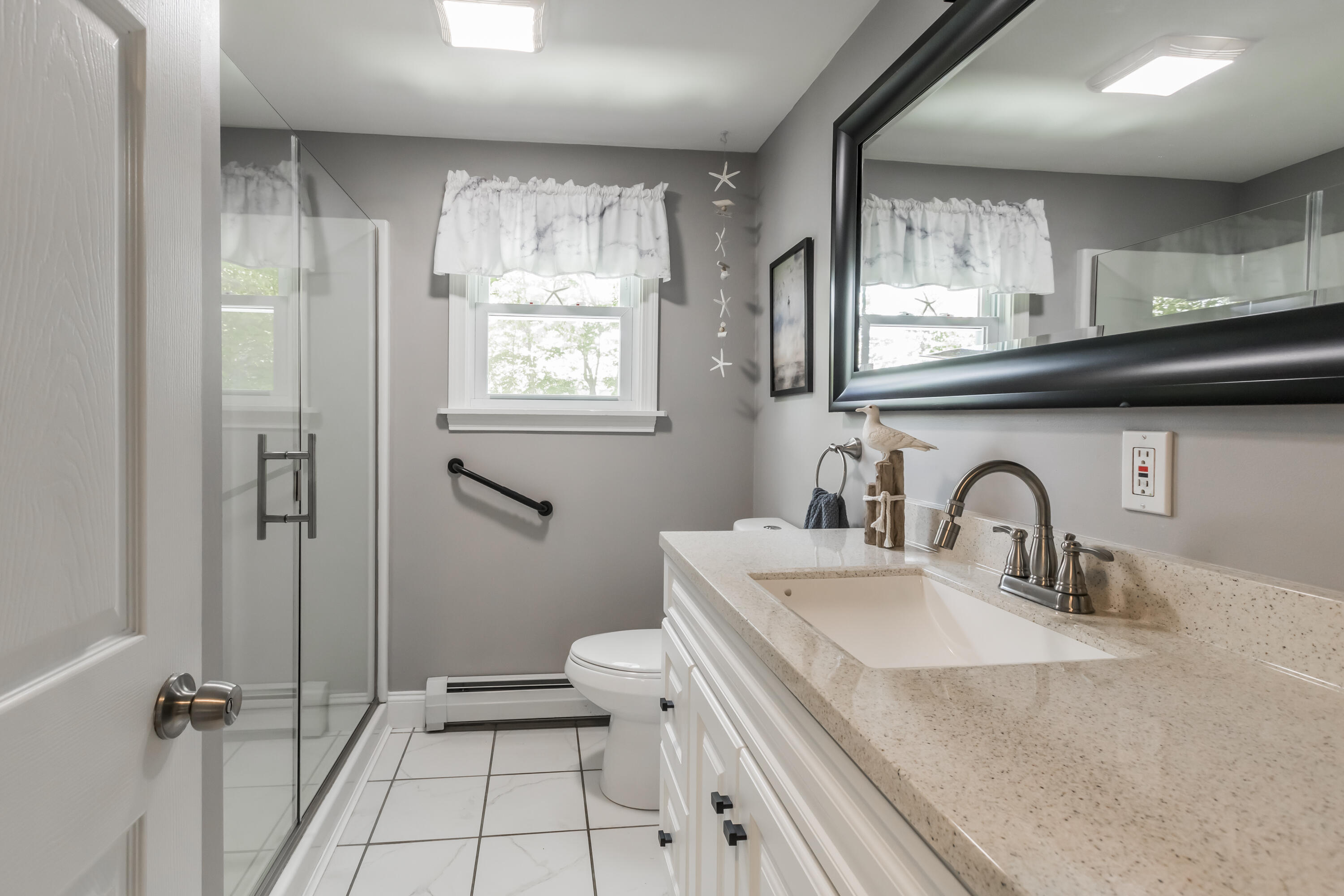 5 Mcauley Road Cape Elizabeth ME 04107
