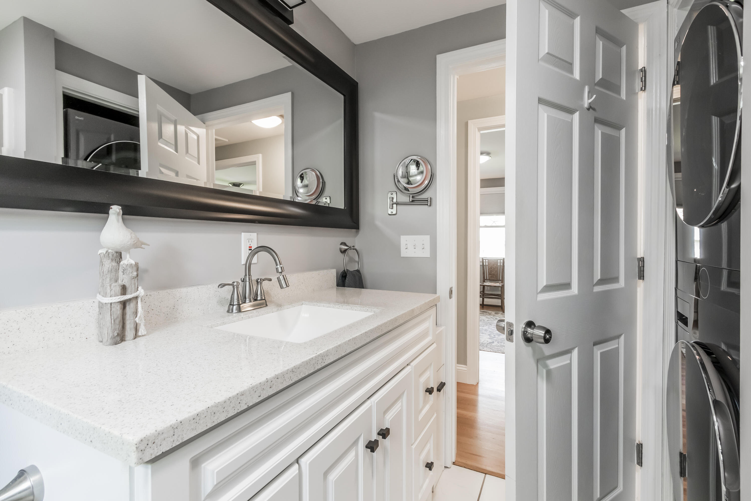 5 Mcauley Road Cape Elizabeth ME 04107