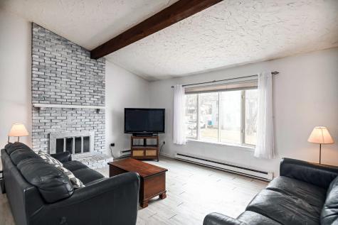 68 Airport Drive York ME 03909