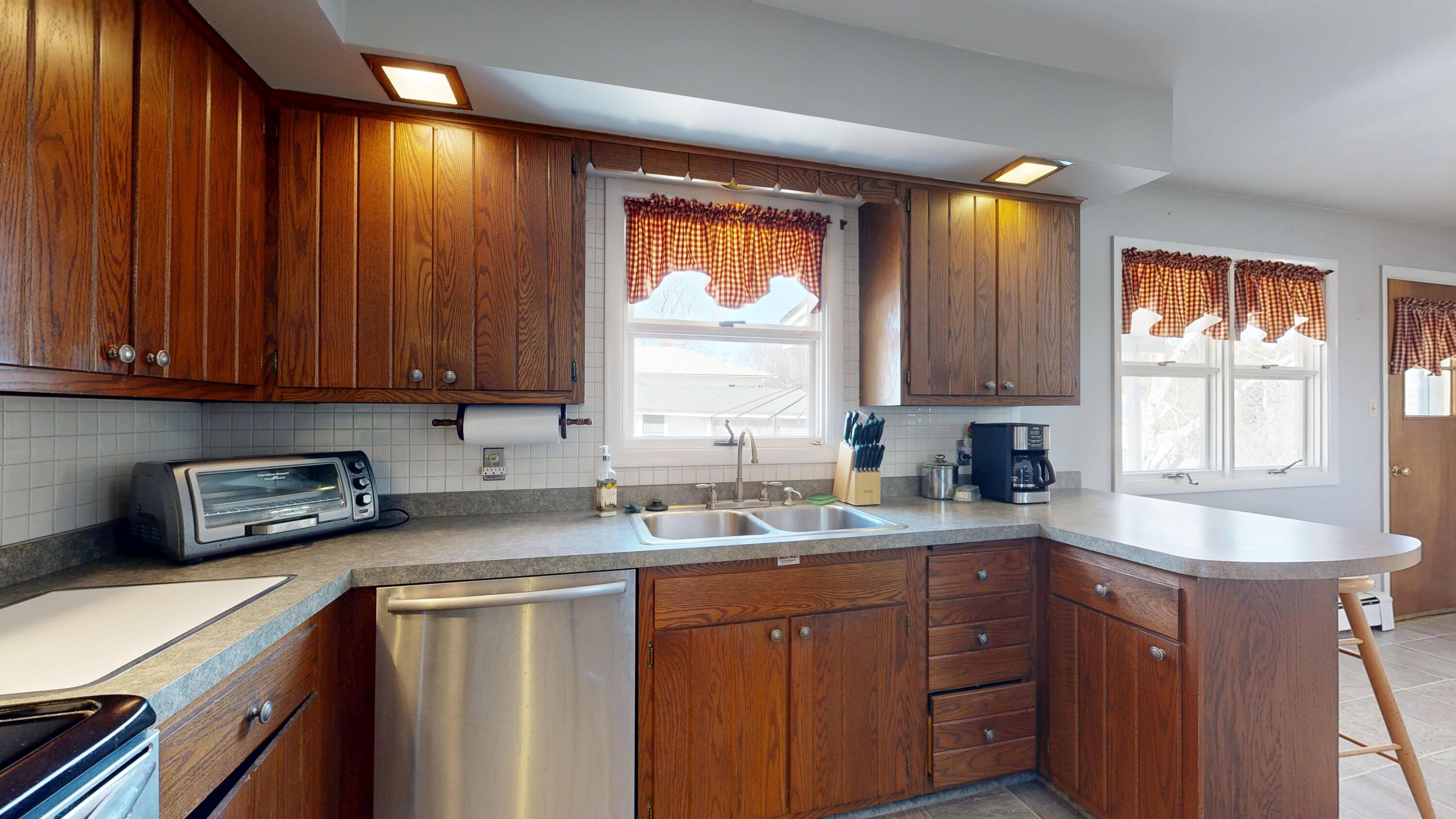 8 Reservoir Avenue Lewiston ME 04240