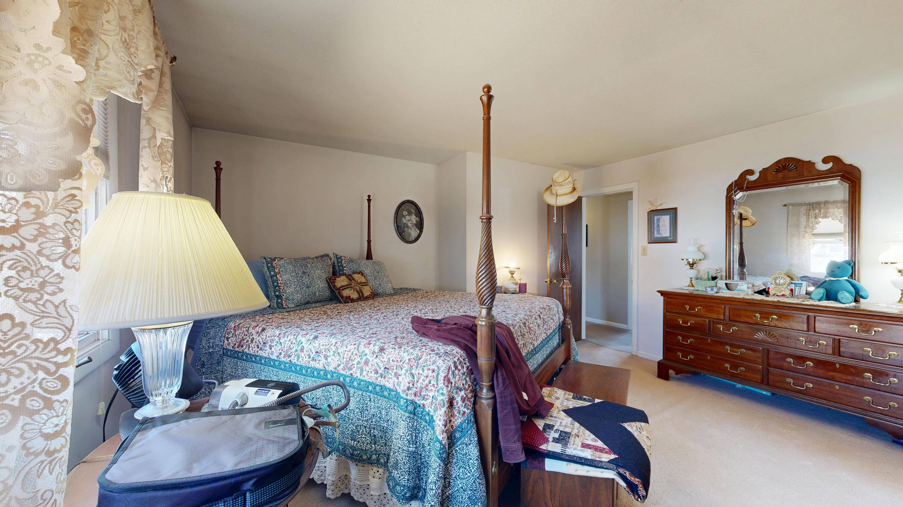 8 Reservoir Avenue Lewiston ME 04240