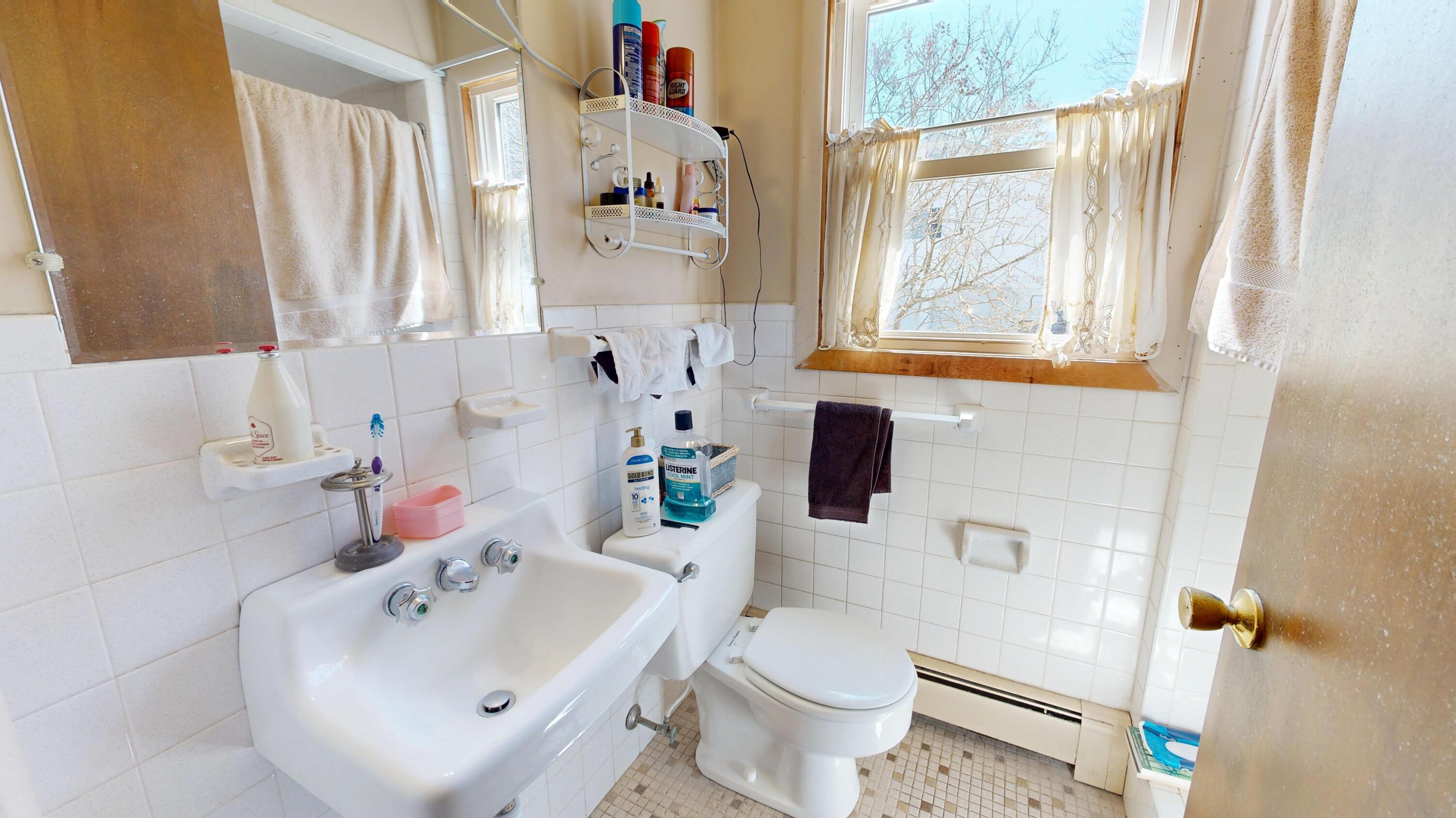 8 Reservoir Avenue Lewiston ME 04240